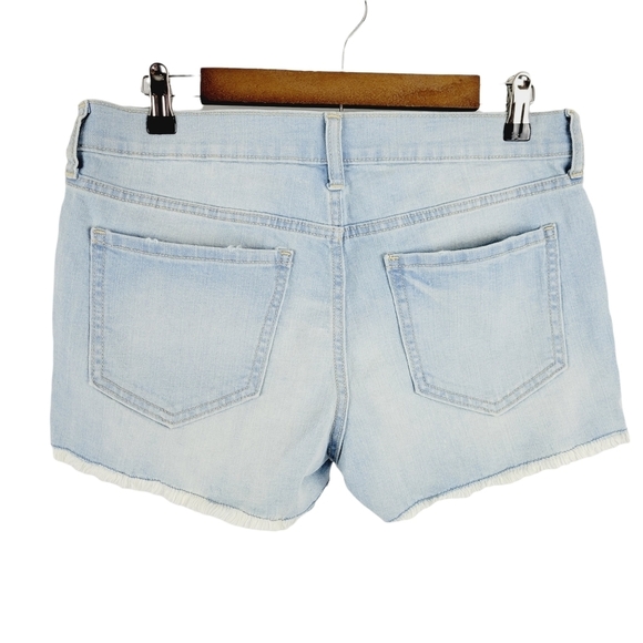 Old navy cut off shorts size 6 - Picture 2 of 9